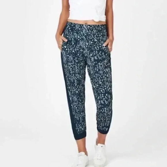 Sweaty Betty London Women's S Mellow Printed 7/8 Trousers Beetle Blue Stay Wild - Picture 1 of 11